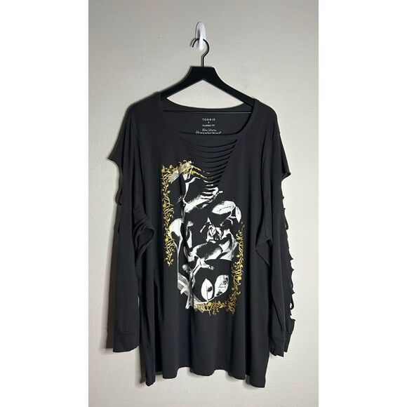 Torrid Roses Classic Fit Cotton Slashed Neck Long Sleeve Tee - Picture 4 of 11